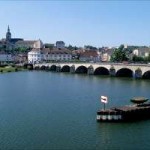Gray et le pont de Pierre Gray et le pont de Pierre